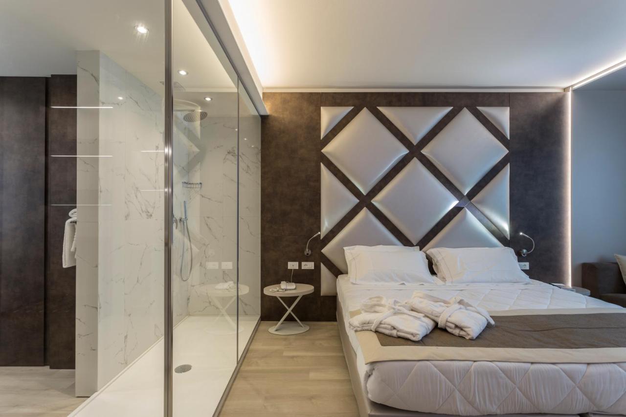 Superior Single Room,758621707:JPEG